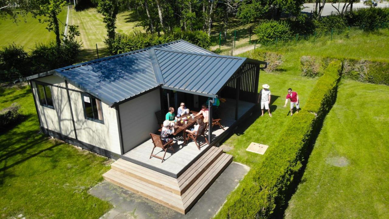 Camping Des Loisirs Evron Exterior photo